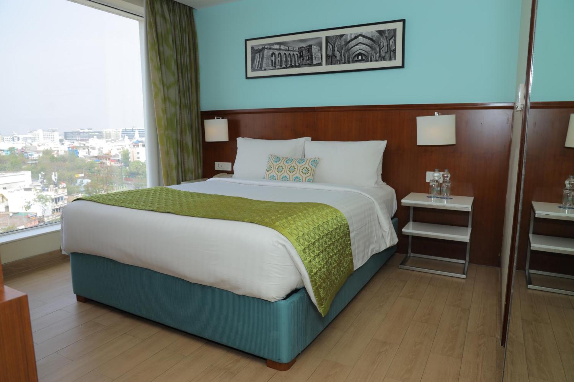 Fairfield By Marriott Indore Exterior photo