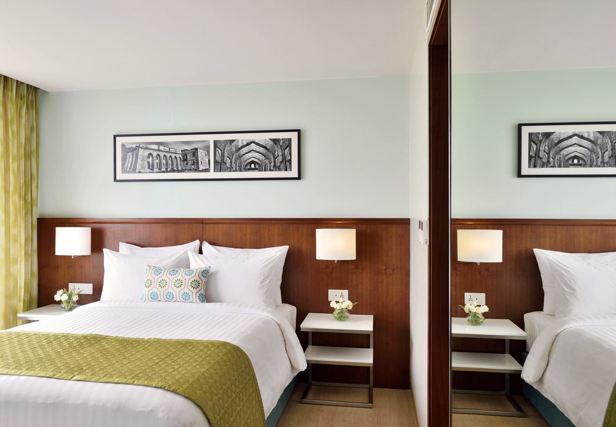 Fairfield By Marriott Indore Exterior photo